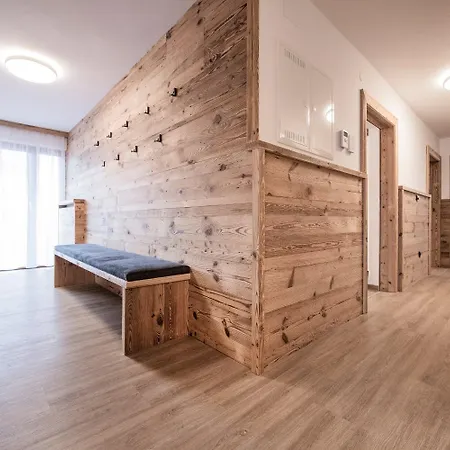 Astenhof Familie Hummel Fügen