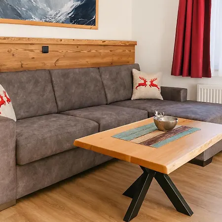 Apartment Astenhof Familie Hummel Fuegen