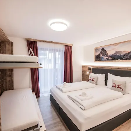 Astenhof Familie Hummel *